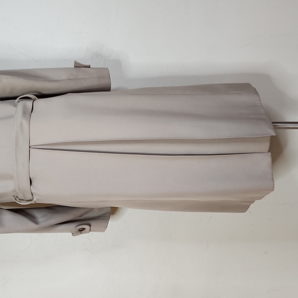 Luxury Boyd's of Philadelphia Designer Collection Camel Color Trench Coat - Picture 13 of 16